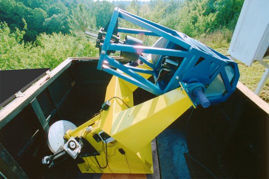 The 60cm robotic reflector telescope, hand-built by Tim Puckett over nine years