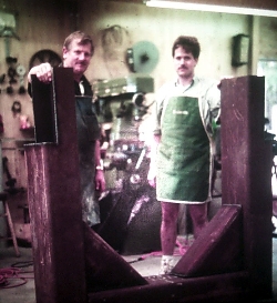 The fork mount structure taking shape